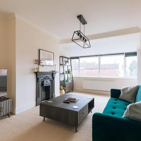 Bright & Delightful 2bd Flat Clifton Down * Bristol