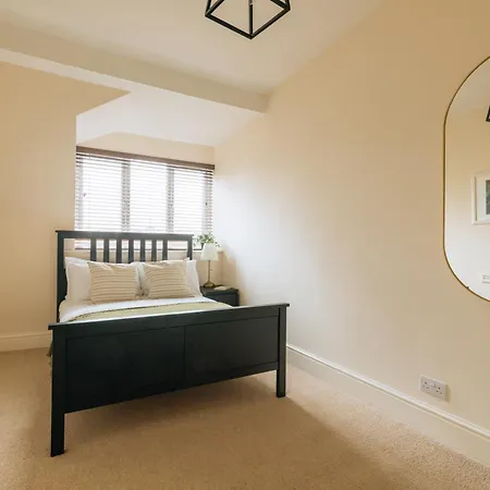 Bright & Delightful 2bd Flat Clifton Down Apartment